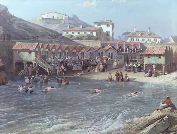 The Beginning of Sea Swimming in the Old Port of Biarritz 2